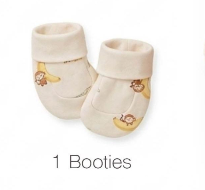 8-Piece Pure Cotton Baby Gift Basket –Monkey Collection - Image 6